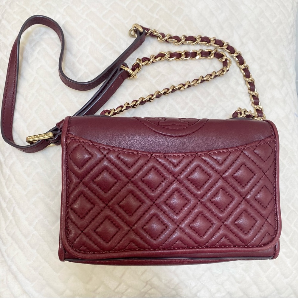 Tory Burch burgundy maroon, red Fleming bag, Crossbody, gold chain